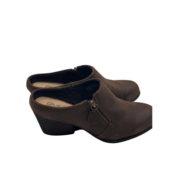 Belle Vita Size 7.5M  Faux Suede Slip On Ankle Boots Side Zipper Brown - Picture 4 of 13